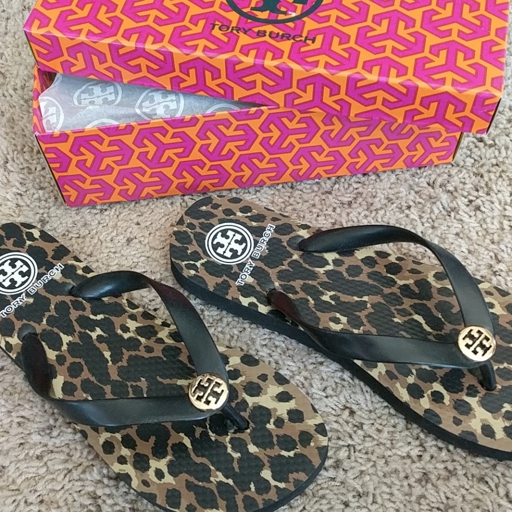New Tory Burch Flip Flop size 7